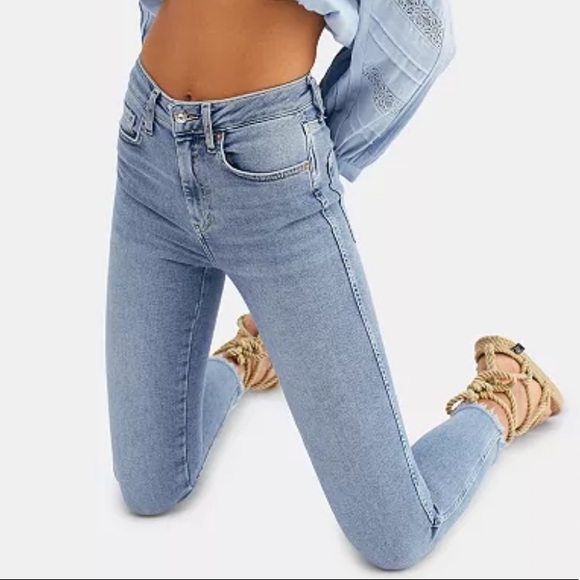 Free People Denim - Free People Raw High-Rise Jegging Size 28